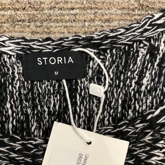 STORIA NWT Daisy Lounge set - Picture 5 of 10